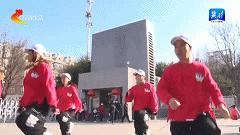 DƬ